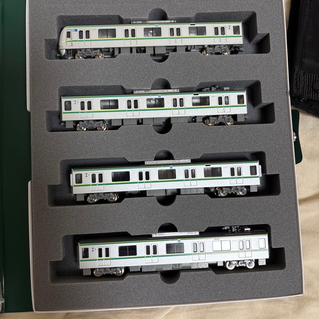 KATO 東京メトロ千代田線16000系 6両+4両セット