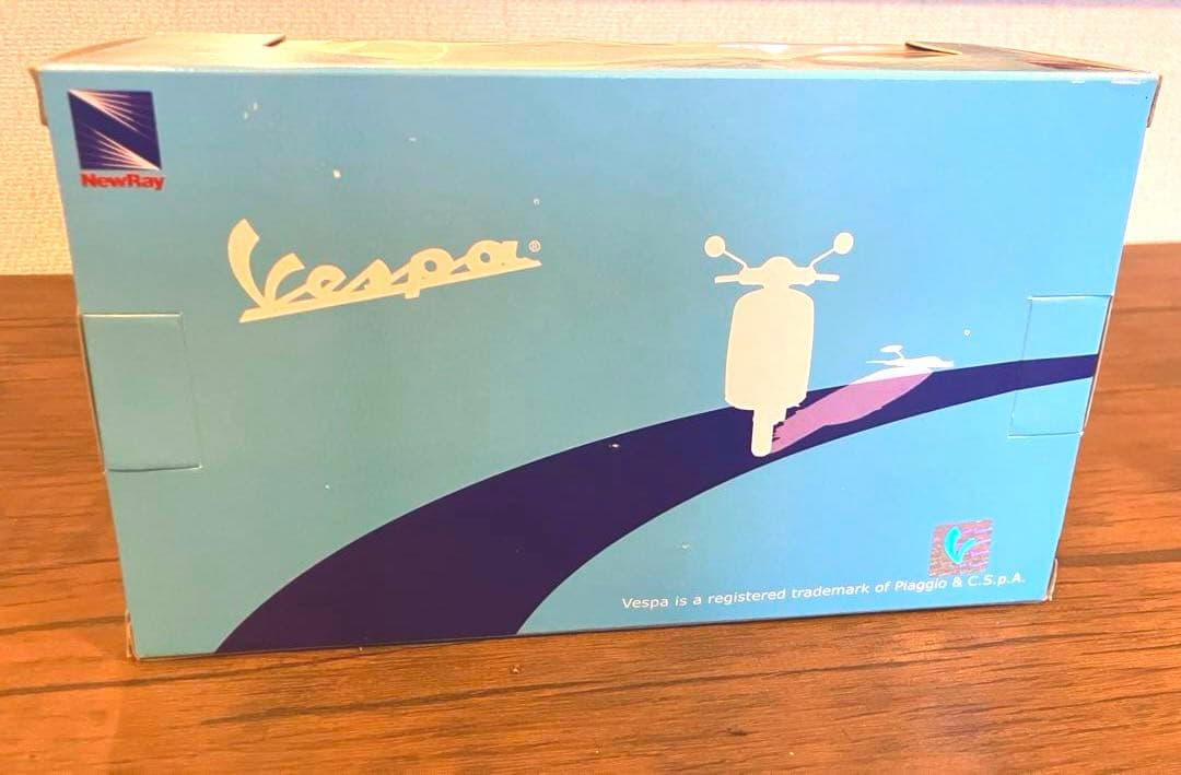 松田優作　探偵物語モデル　Vespa P200E ダイキャストモデル 1:12