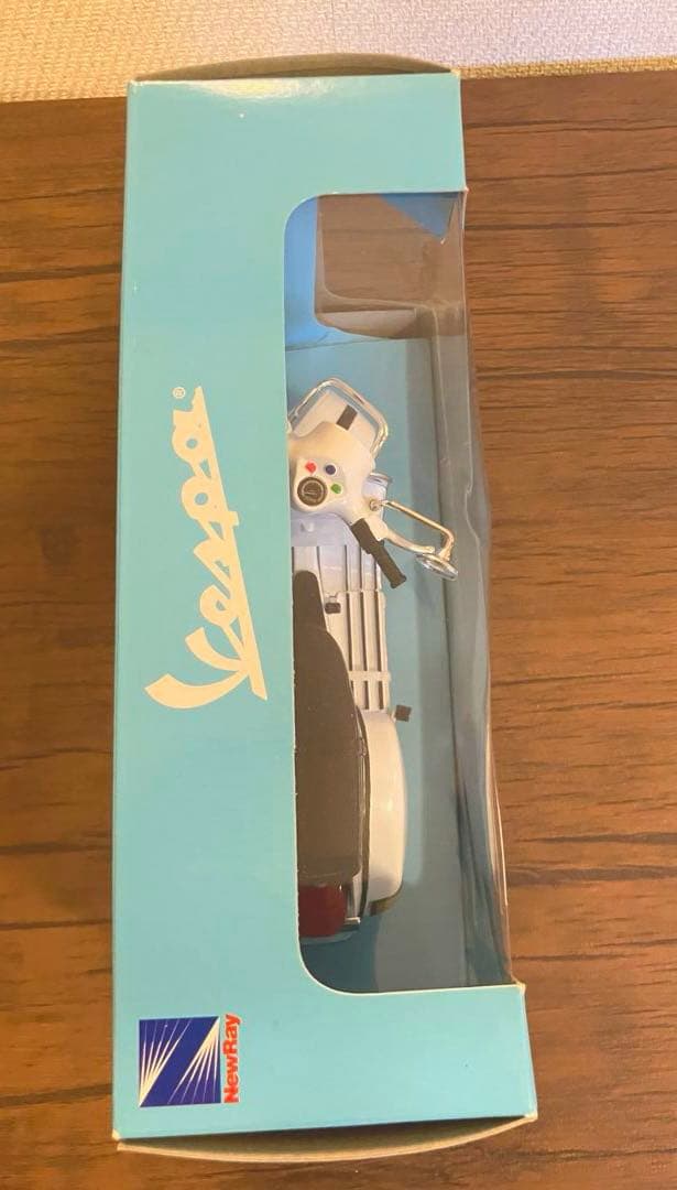 松田優作　探偵物語モデル　Vespa P200E ダイキャストモデル 1:12