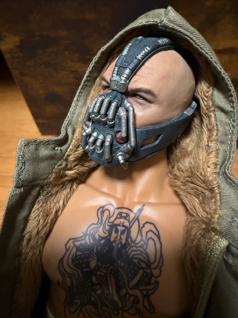 ホットトイズ 系 1/6 ベイン カスタムフィギュア アウトロー バットマン