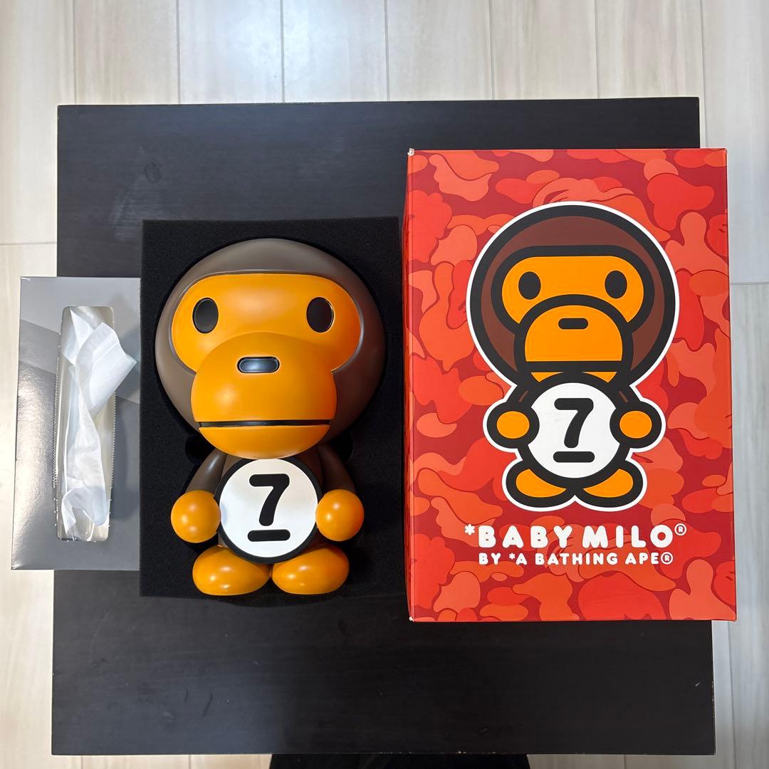 BAPE BABY MILO フィギュア 7周年記念