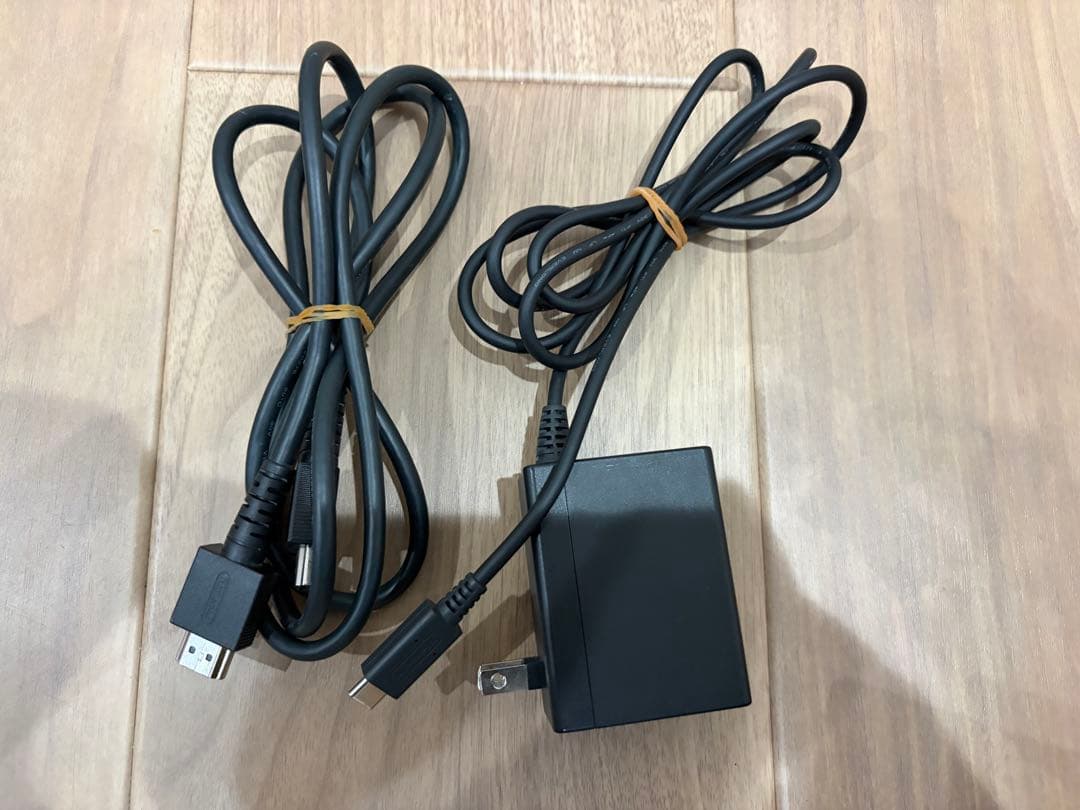 Nintendo Switch 本体 カラフルJoy-Con付き