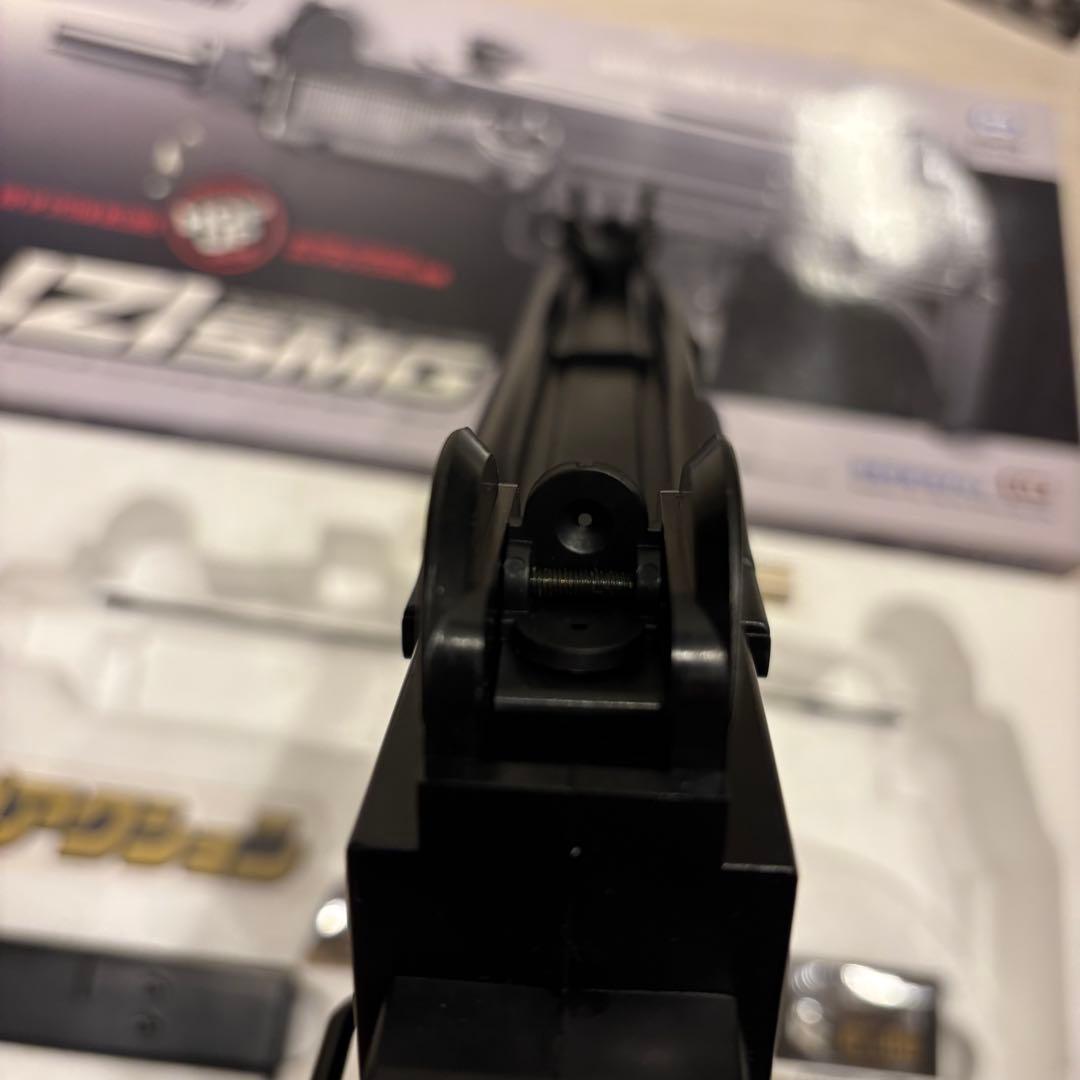 【生産終了品】東京マルイ　エアコッキングガン　UZI　18歳以上