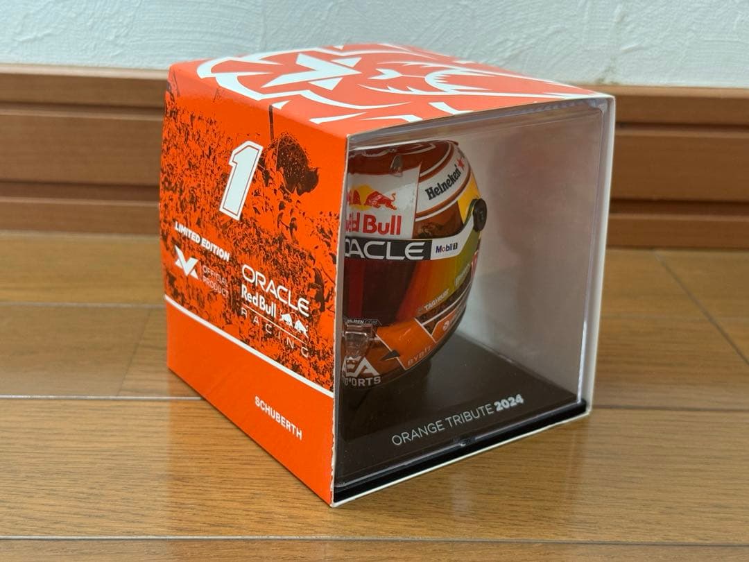 フェルスタッペン1/4スケール ヘルメット オレンジトリビュート