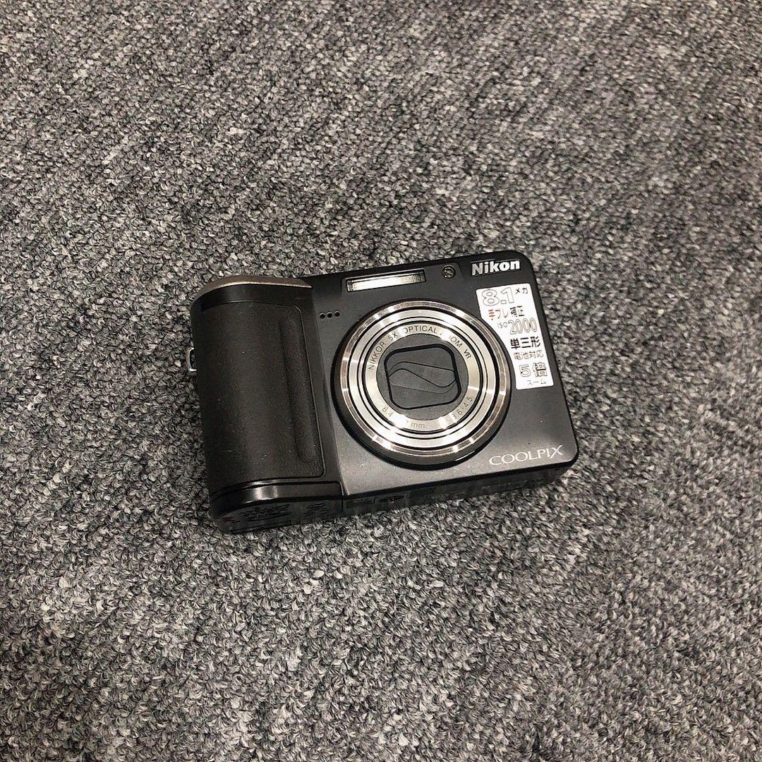 Nikon COOLPIX P60 デジタルカメラ　1個　マ049