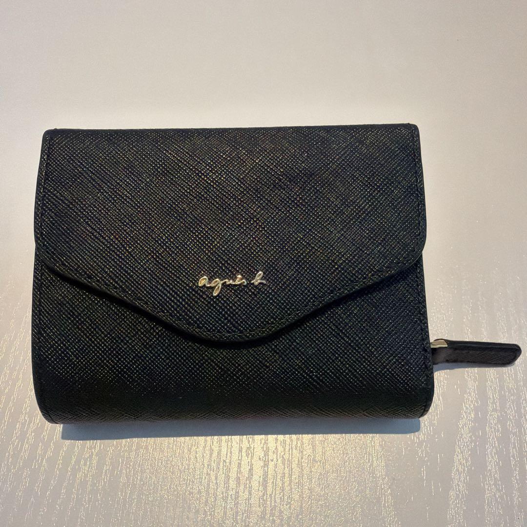 即日発送可能　アニエスべー　三つ折り財布　美品