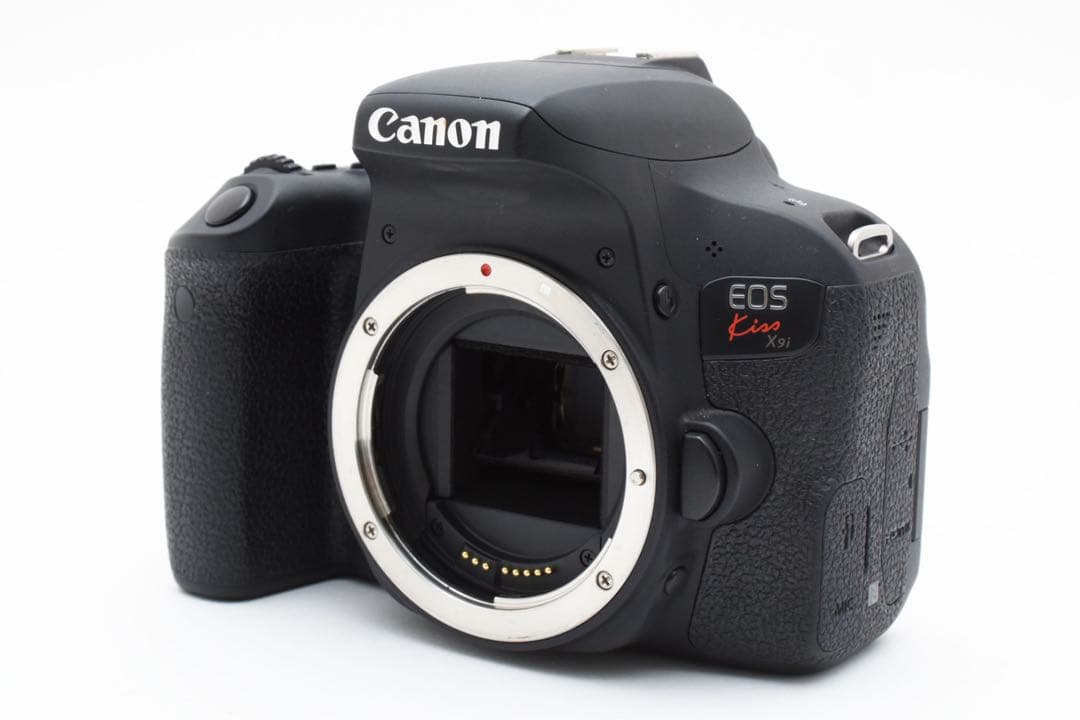 デジタル一眼レフカメラ Canon EOS Kiss X9i標準レンズセット