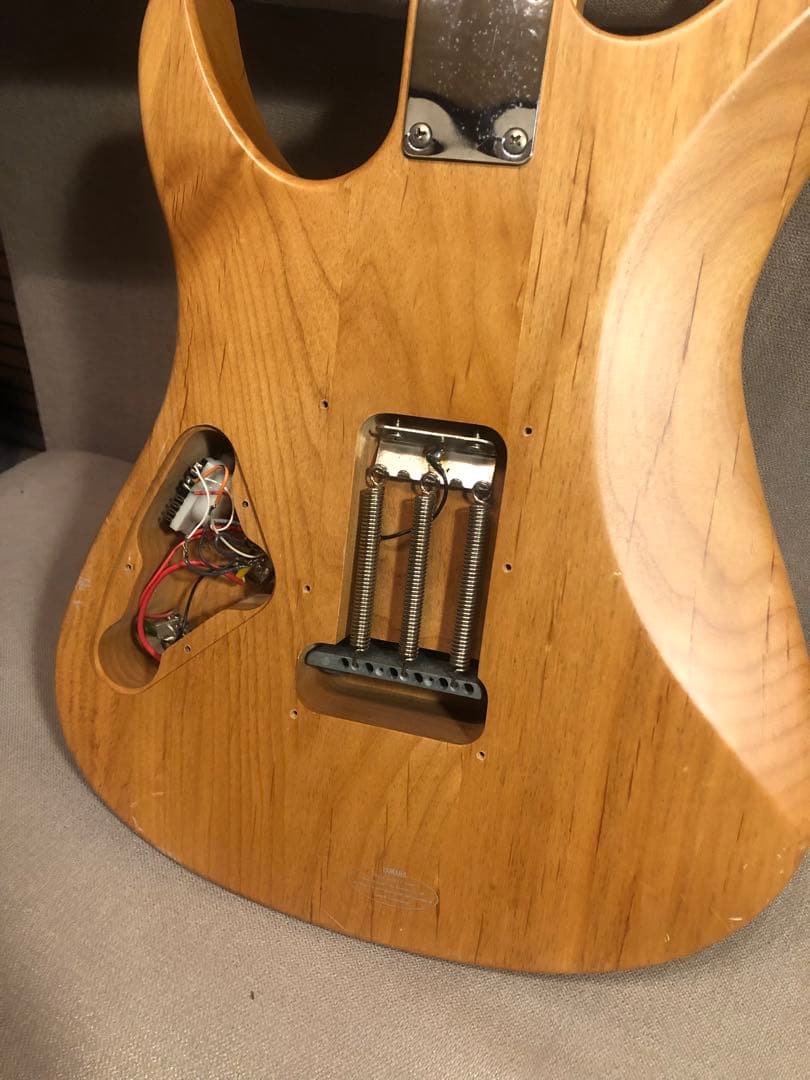 YAMAHA YGX 121D エレキギター