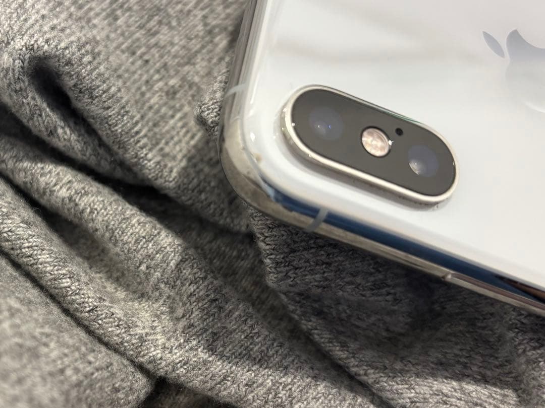 iPhone XS 本体