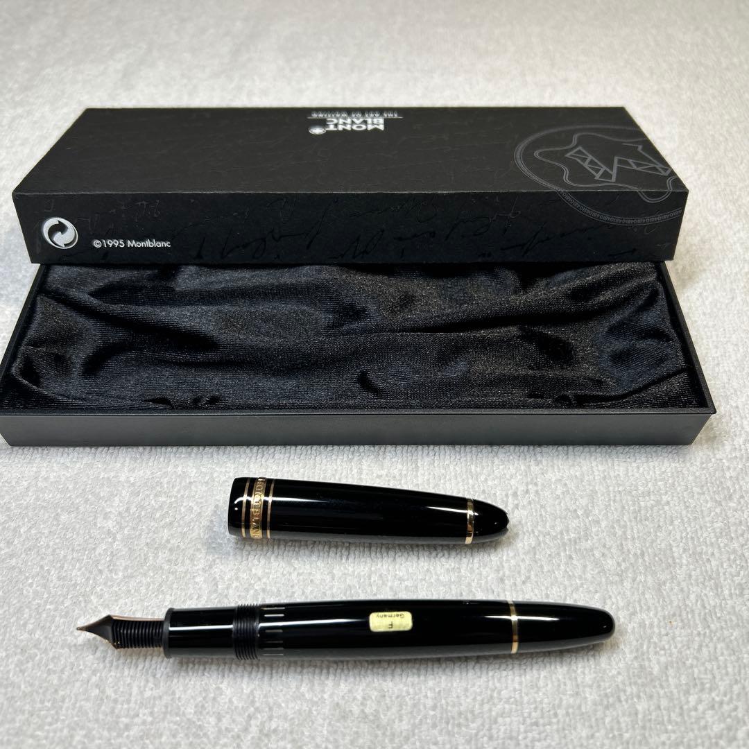 Montblanc 万年筆 黒
