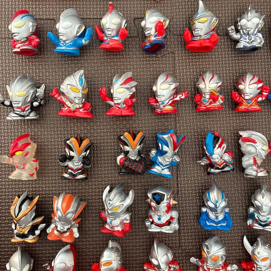 ウルトラマン指人形セット多数