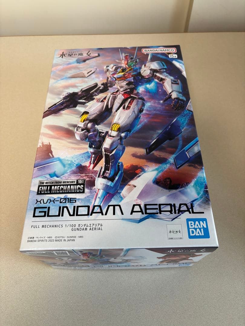 まとめ売りMG νガンダムVer.Ka メカニカルクリア＆1/100 エアリアル