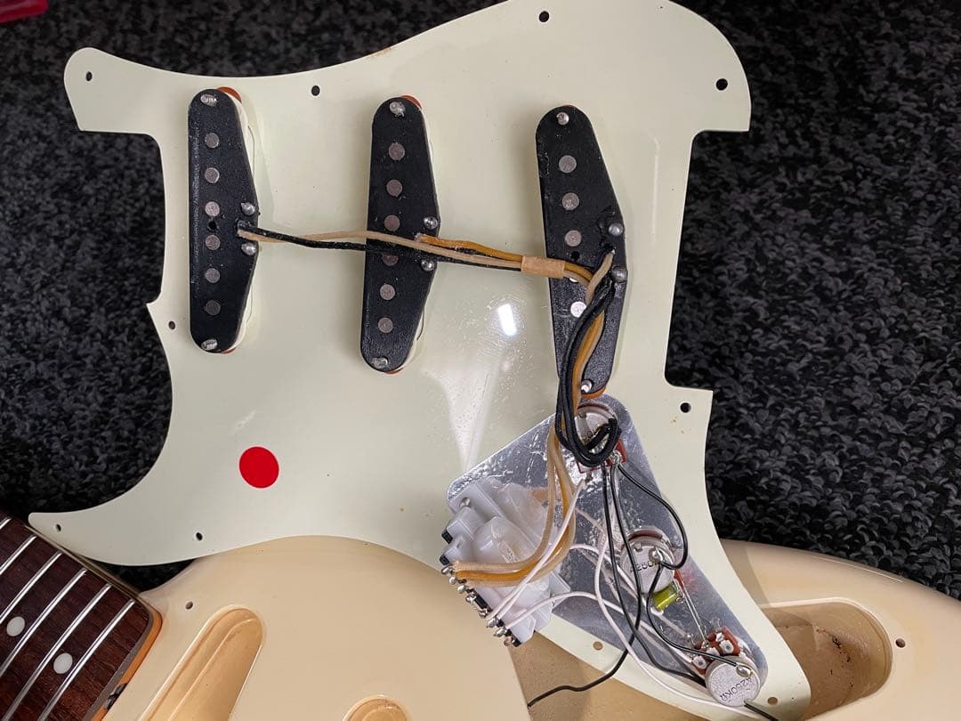 ギター Fender Japan Stratocaster ST62-70TX VWH