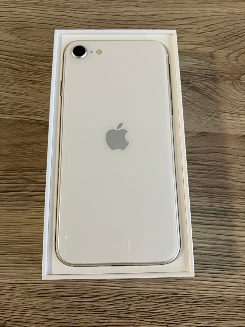 【新品同等】iPhone SE (第3世代) 64GB（店頭展示品）
