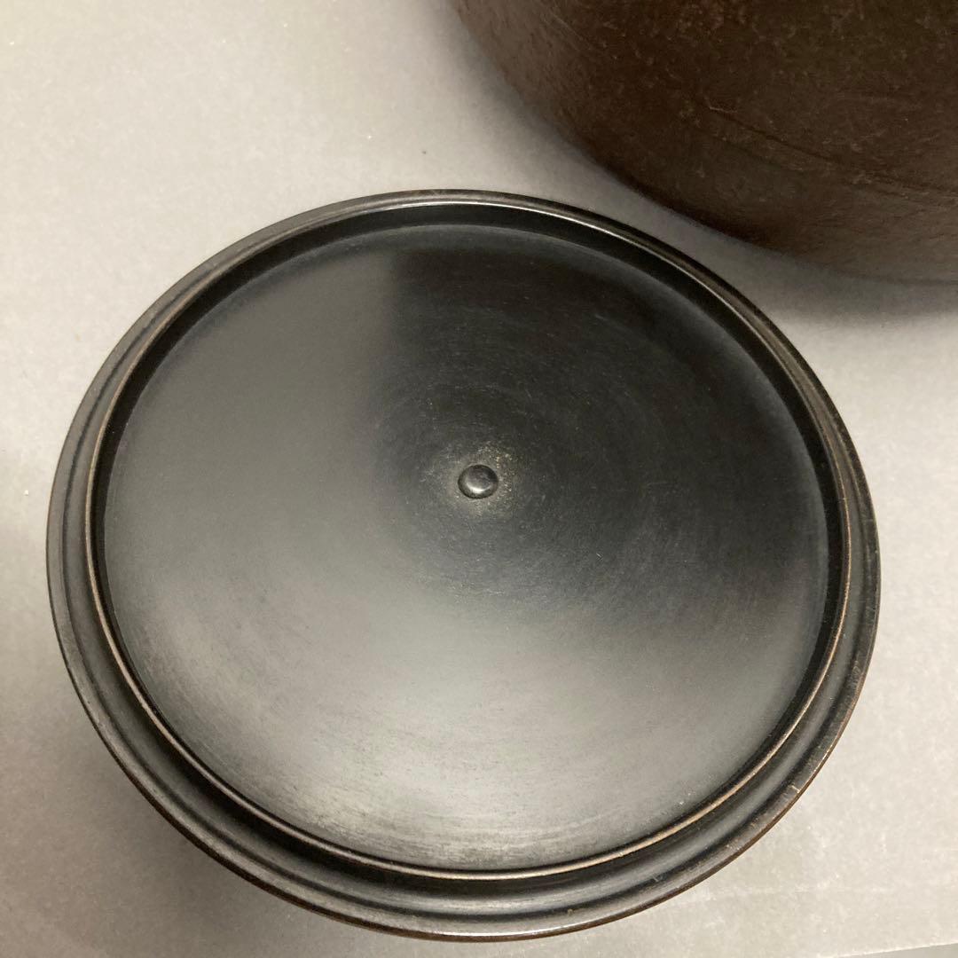 茶道具　筒形　釜(側面に扇　木や花の図柄)　姿形良　美品　共箱　S413KM2