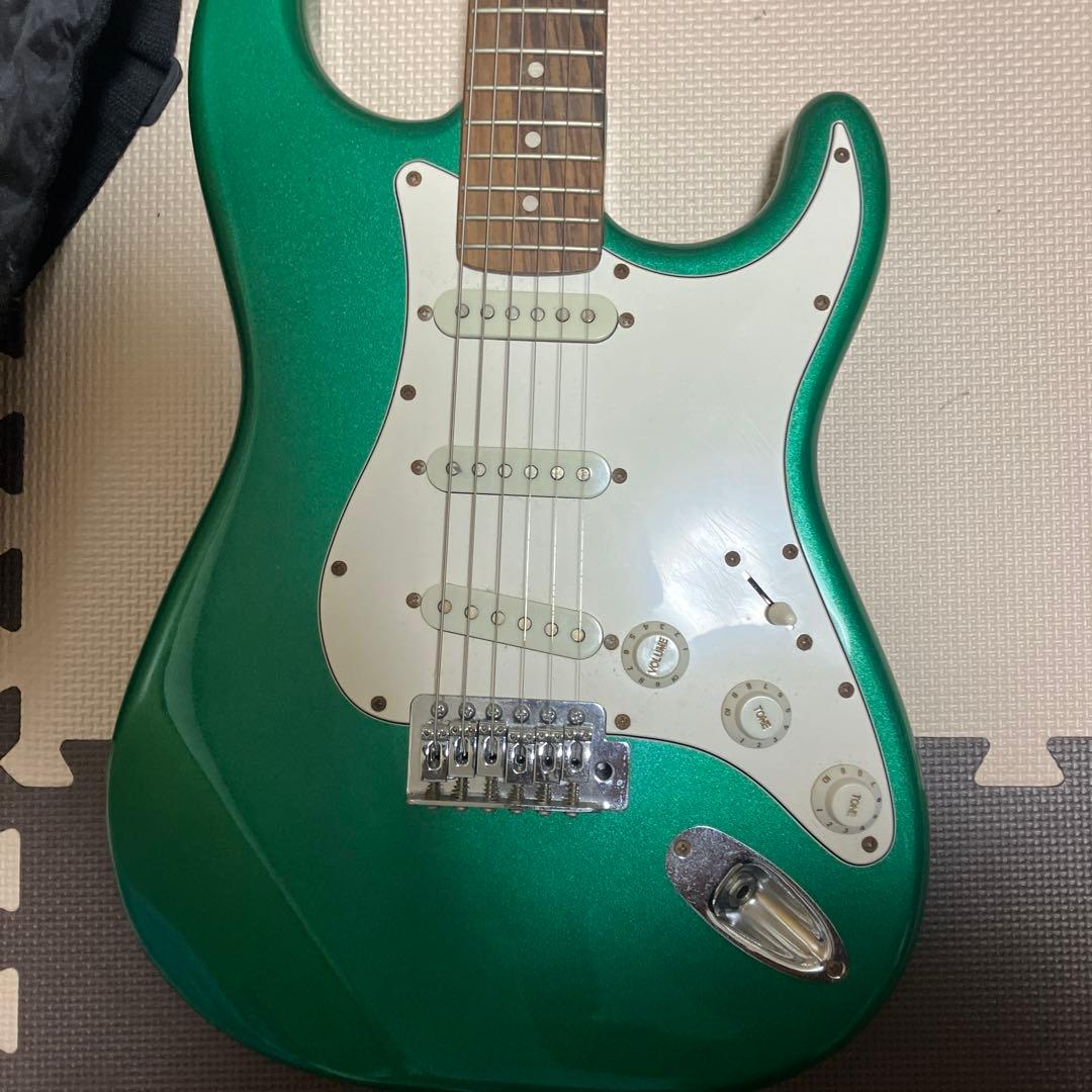 Bacchus エレキギター メタリックグリーン