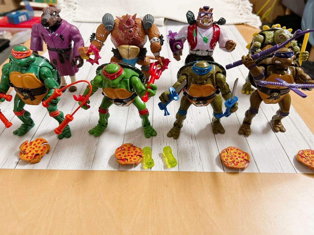 ミュータント・タートルズ アクション　フィギュア 8体セット