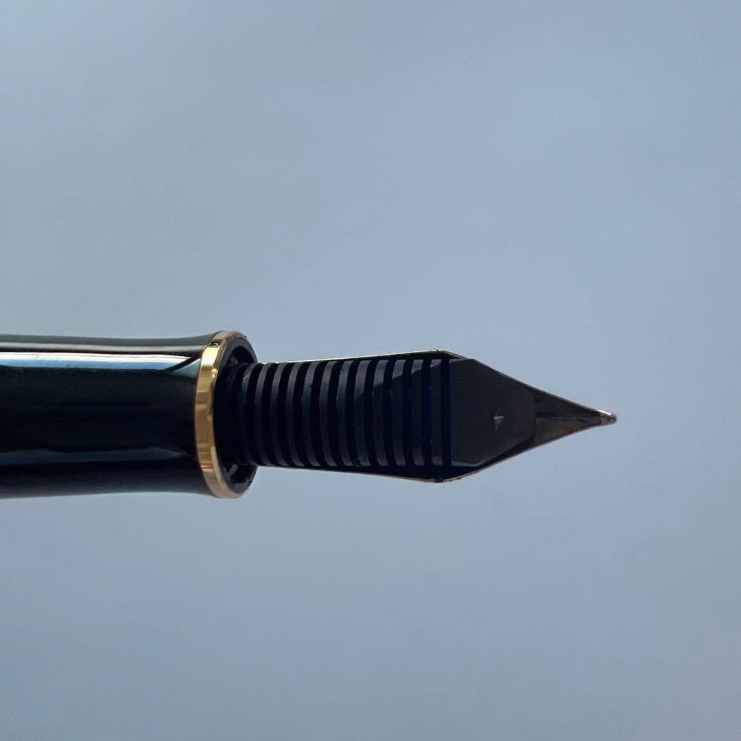 Pelikan ペリカン　スーベレーン M300 緑縞　EF