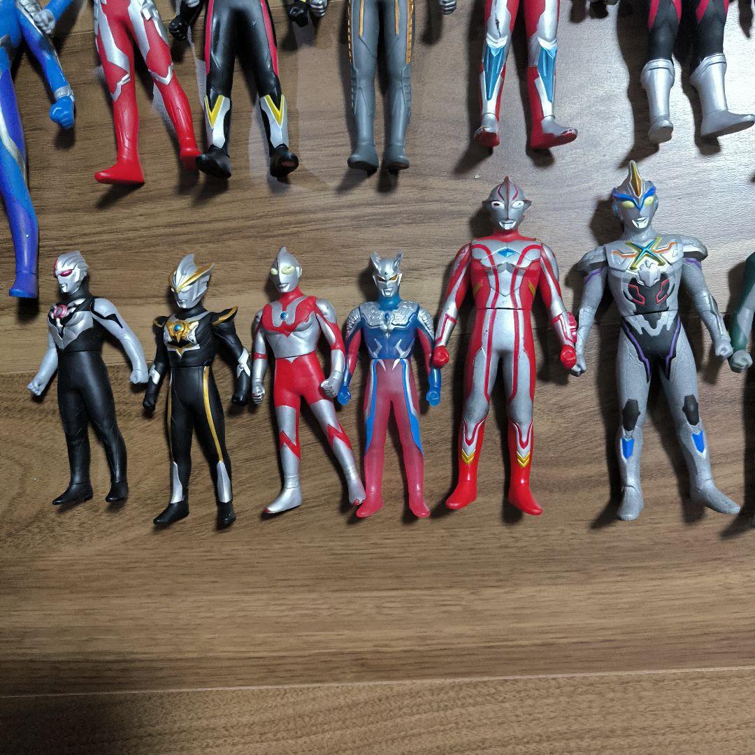 ウルトラマン ソフビ怪獣まとめ売り DXギンガスパーク バトルフィールドボックス