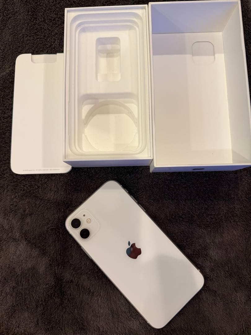 スマートフォン本体 iPhone11 256GB