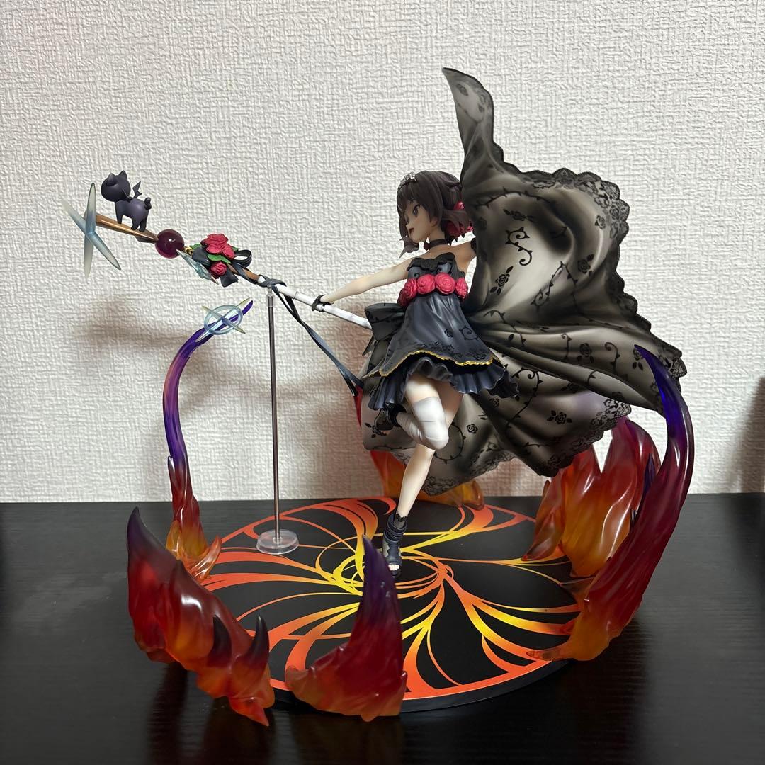 このすば　めぐみん　漆黒の薔薇ドレス　1/7スケール