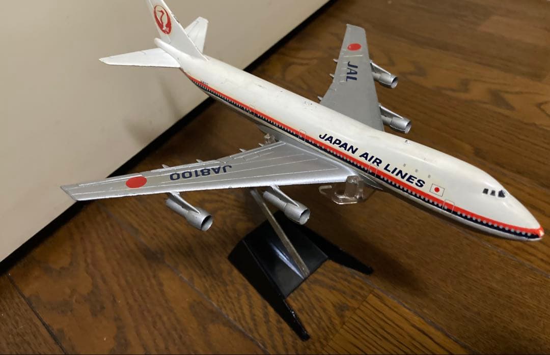 JAL JA8100 模型　レトロ飛行機　日本航空