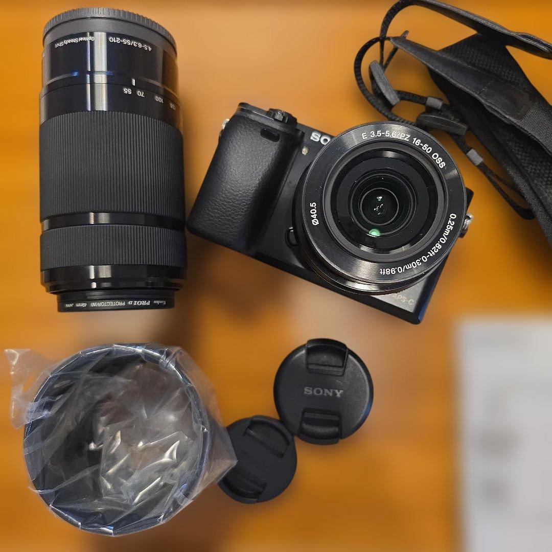SONY α6000 ILCE-6000Y-B ダブルズームレンズキッド　ソニー