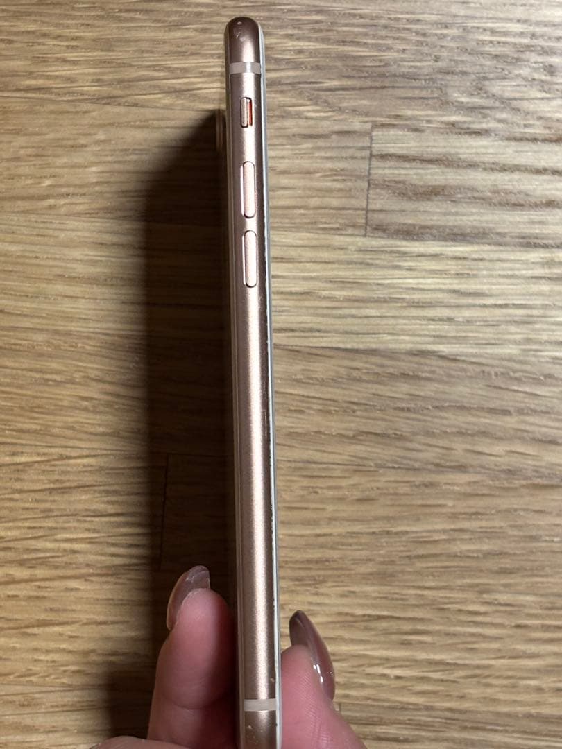 iPhone8本体のみ