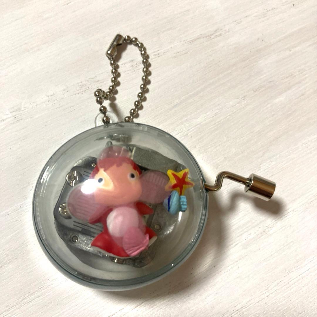 スタジオジブリ　崖の上のポニョ　オルゴール　ボールチェーン　キーホルダー