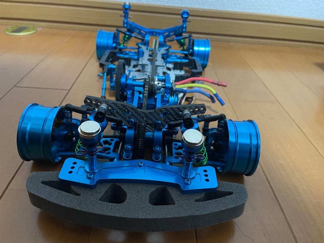 【希少/未走行】タミヤ TA-05 コンバージョン スクエア ホワイトカーボン