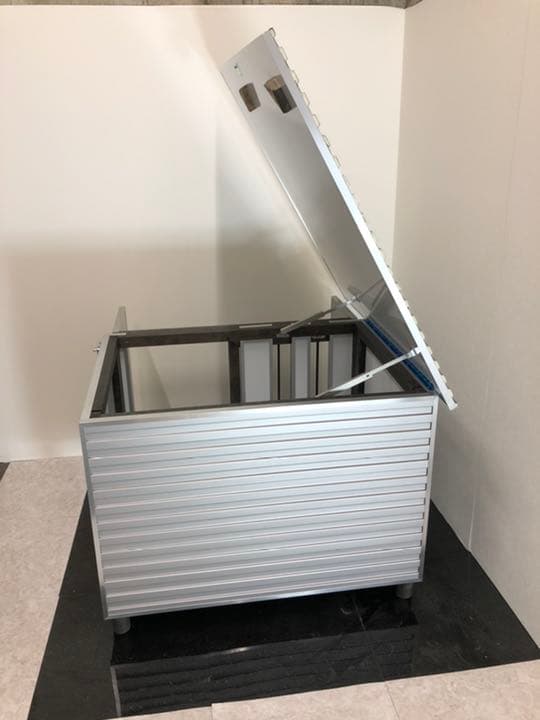 屋外中型犬用犬小屋 ペットハウス