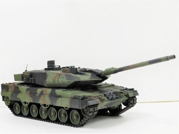 ヘンロン（Henglong） 1/16 レオパルト2 A6 技術基準適合証明済