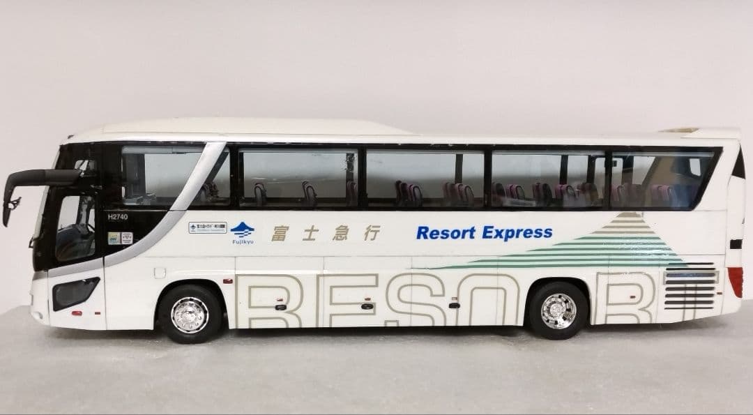 1/32 富士急バス 新社名ロゴ仕様(いすゞガーラSHD)素人組立品