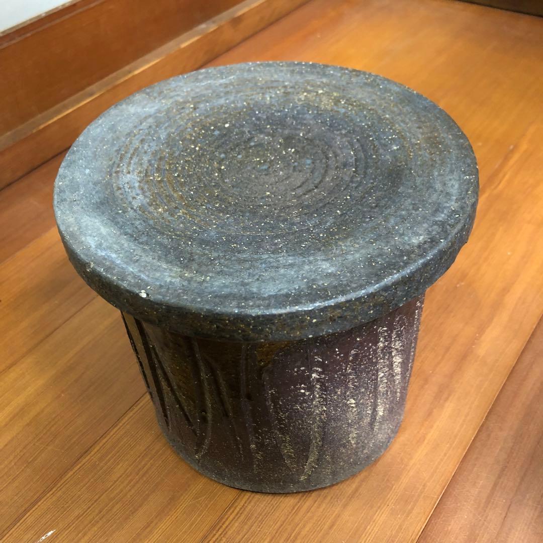 土地の風合いと紫茶色のグラデーション 花台 テラスチェア テーブル 日本伝統工芸