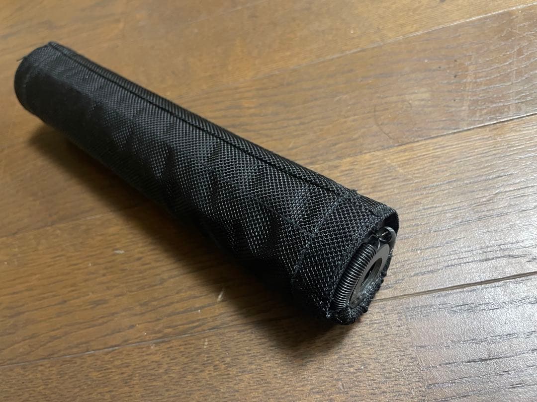 KSC M11A1 サプレッサー　カバー　ストラップ　予備マガジン　他