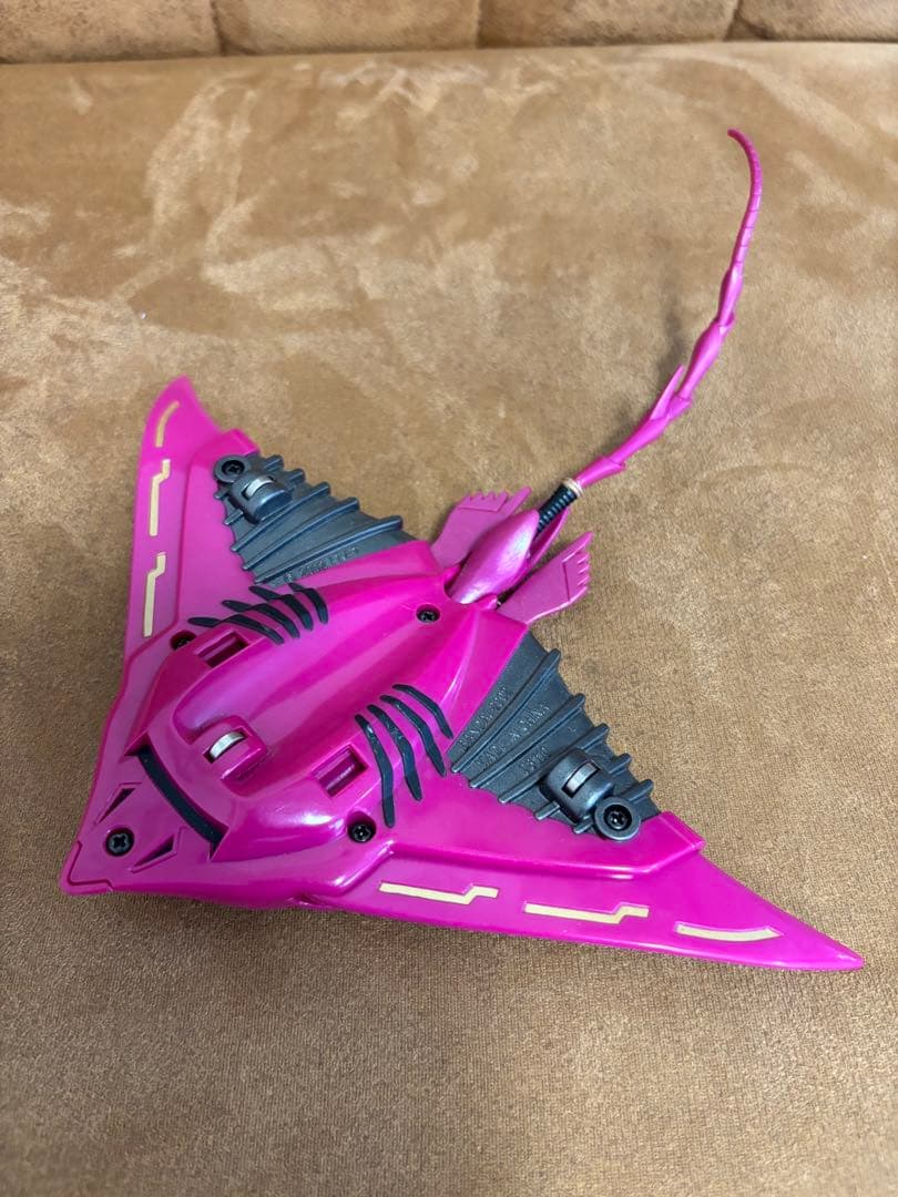 仮面ライダー龍騎　ミラーモンスター　フィギュア