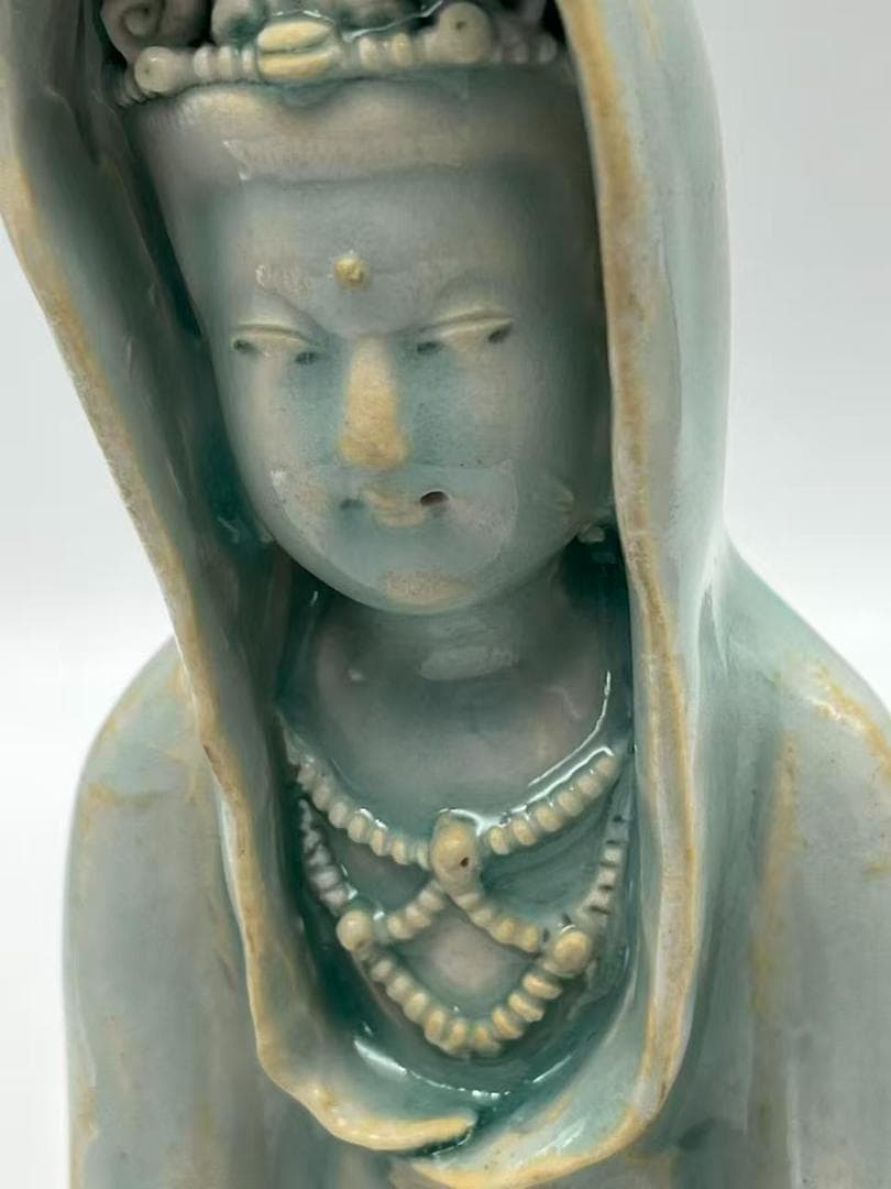 宋時代 青磁 影青観音座仏　時代物　【旧家蔵出し】　希少貴重(A-94)