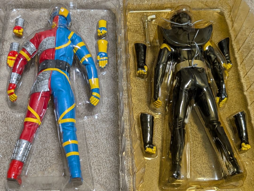 y*6様 メディコムトーイ キカイダー＆ハカイダー
