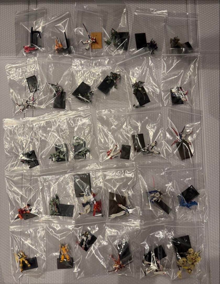 ガンダムコレクション100個まとめ売り