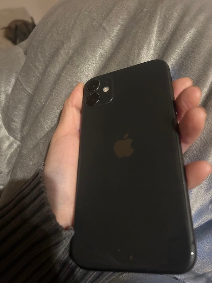 Apple iPhone 11 ⭐︎64GB SIMフリー⭐︎