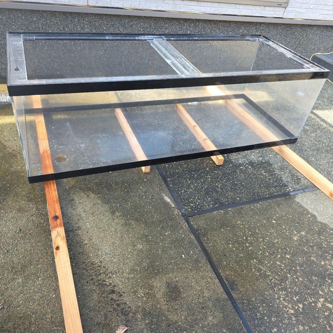 アクリル水槽　送料込み　1500×600×450