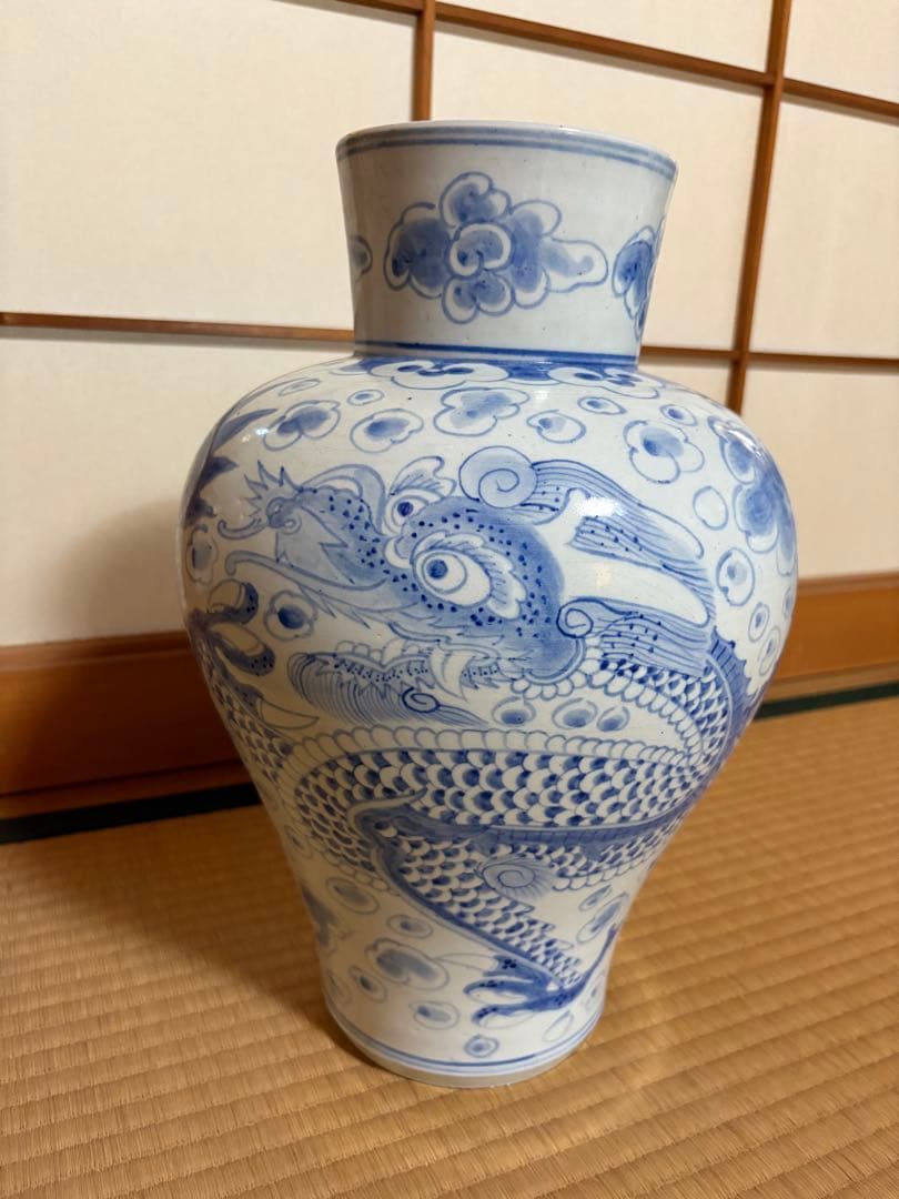 龍　壺　置物