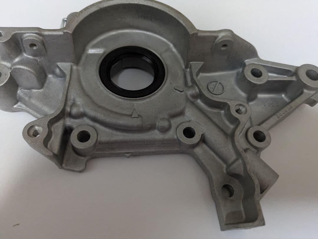 マツダ　ロードスターNB6C オイルポンプ　新品