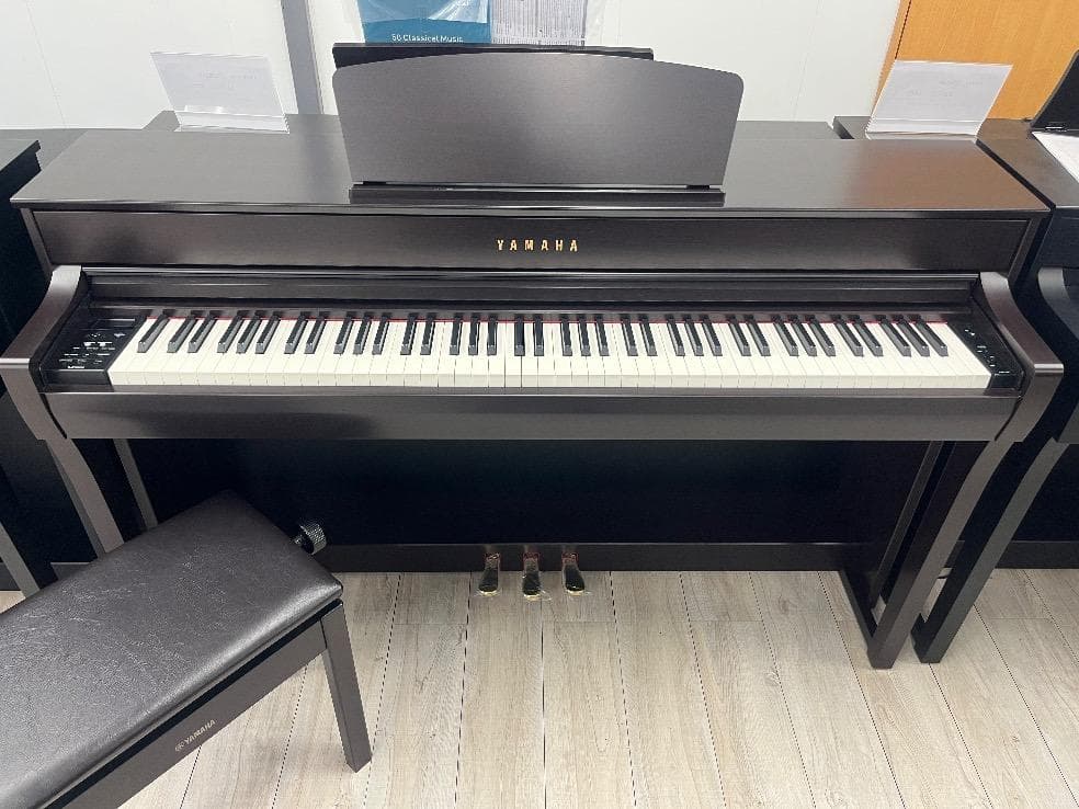 ★75448【電子ピアノ】YAMAHA　CLP735R　21年製