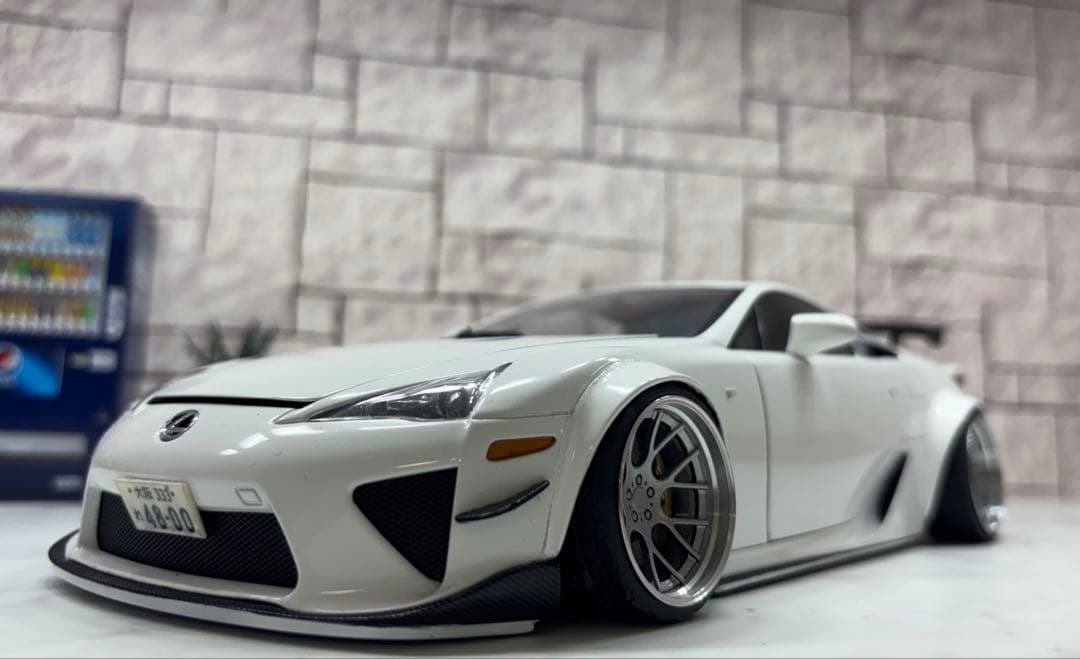 1/18ミニカー　レクサスLFAハイパーフォージド深リムスーパーワイドカスタム