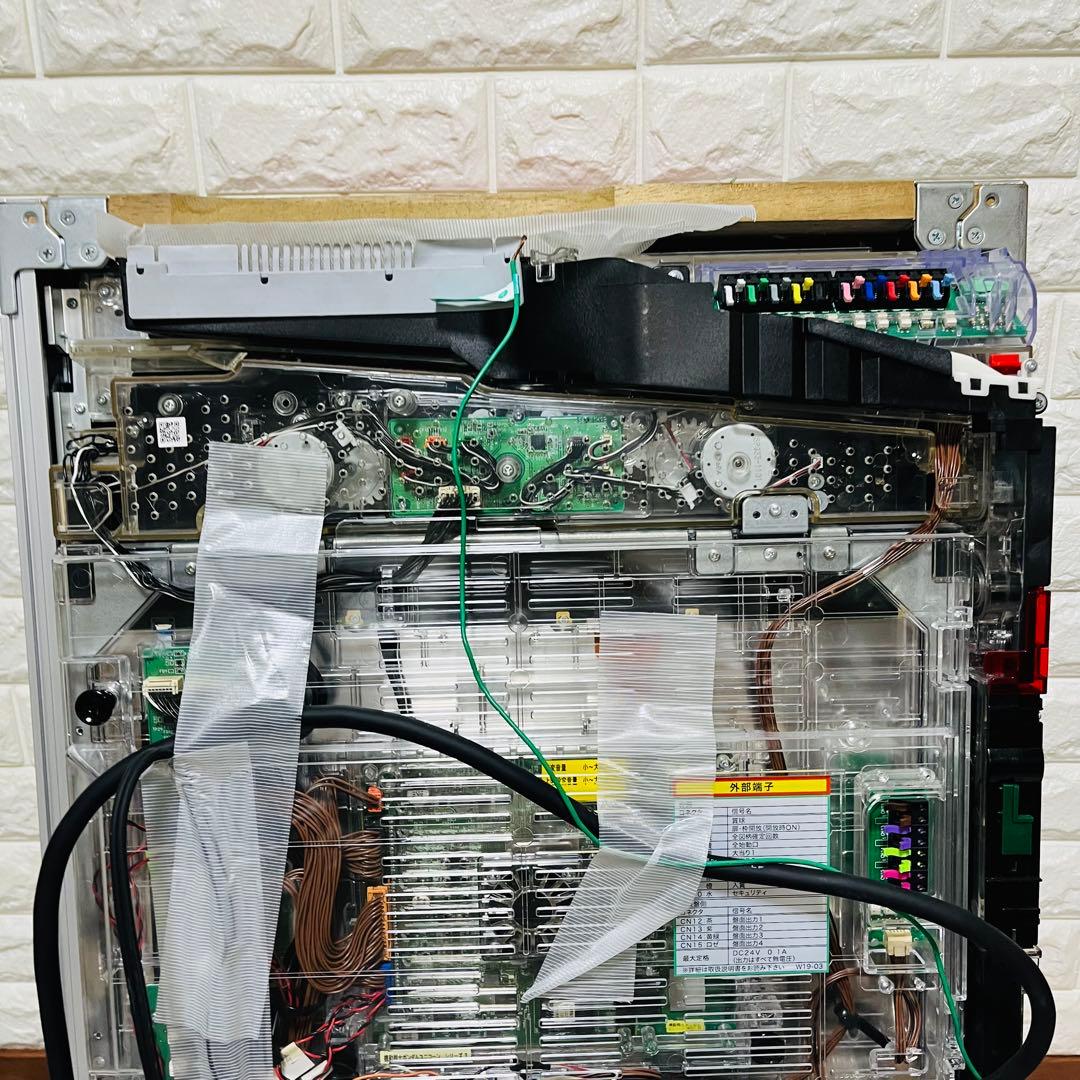 【送料込み】ガンダムユニコーン 実機　オートプレイ