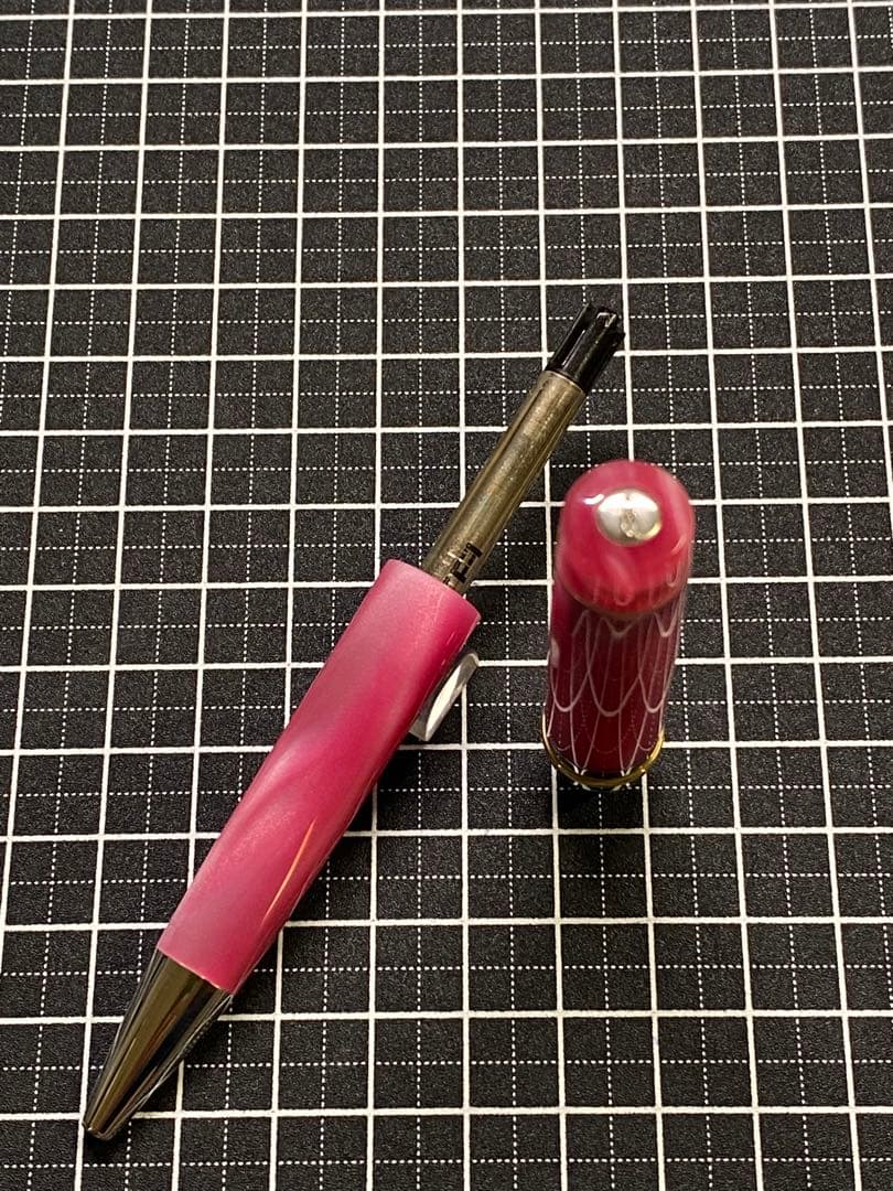 DELTA Vintage-Collection Pink ボールペン