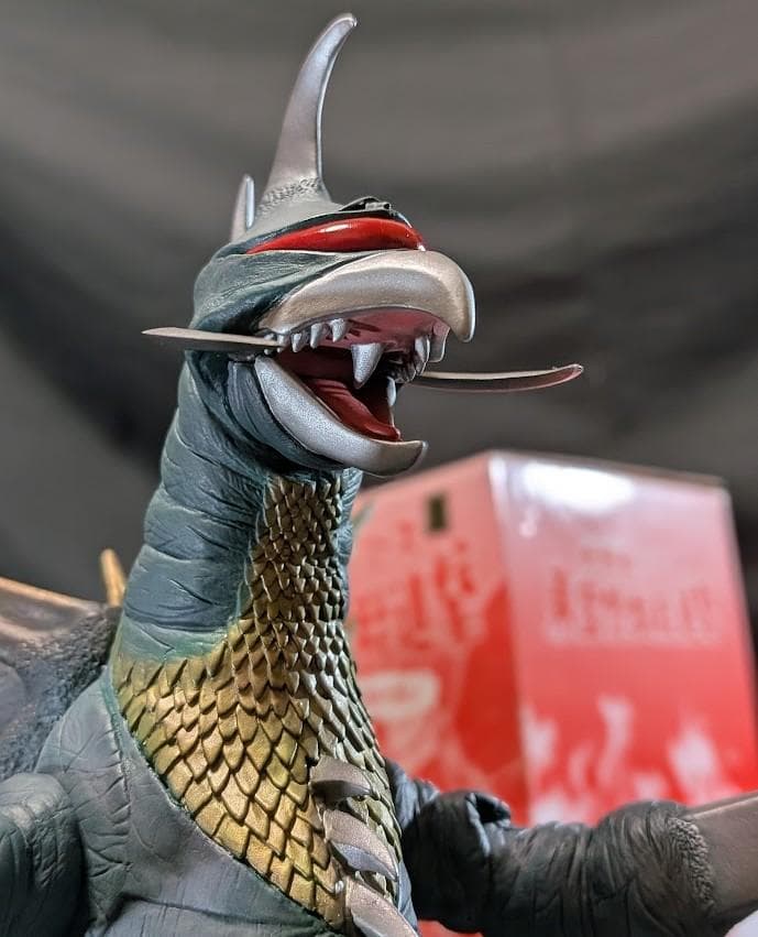 ガイガン 大怪獣シリーズ 東宝怪獣総進撃 （バンダイミュージアム）ソフビ箱付