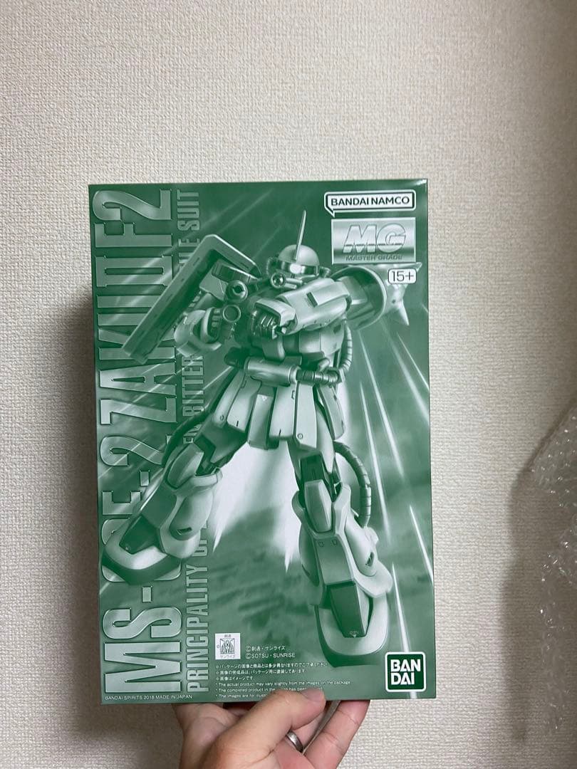 MG 1/100 ザク II型 (ノイエン・ビッター機)