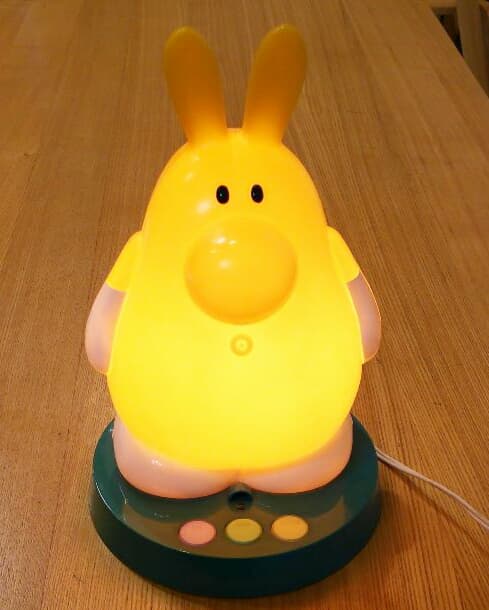 TOYOTA イプーマスコットランプ